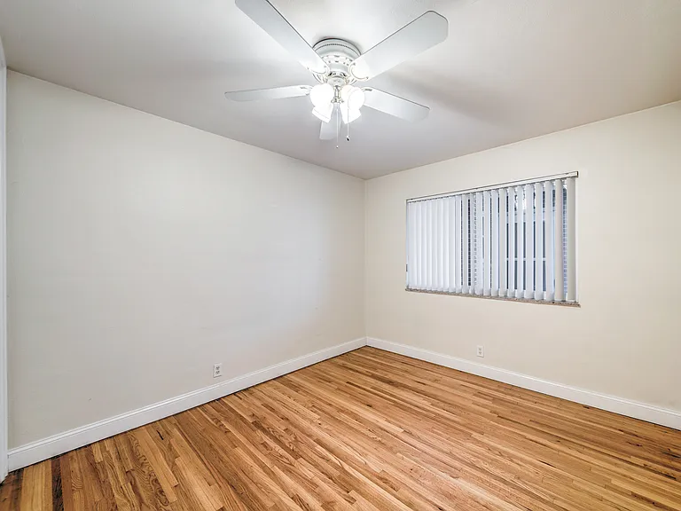 7848 Big Bend Blvd #5 — Photo 8