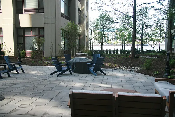 Rented by Keller Williams City Life Realty | media 2