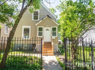 1726 Lyons St, Evanston, IL 60201