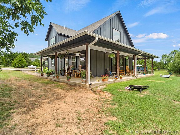 2nd image of 4614 Mayes Dr