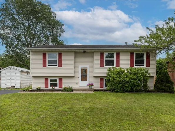 69 Erwin St, Painted Post, NY 14870