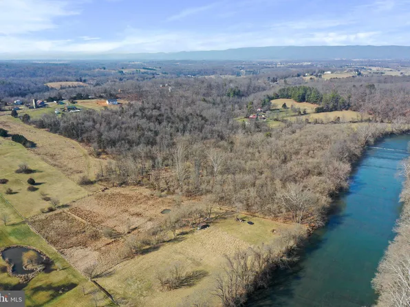 2639 Zion Church Rd, Maurertown, VA 22644