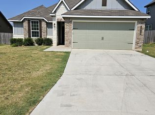 1910 Bayou Wood Ln, Temple, TX 76502