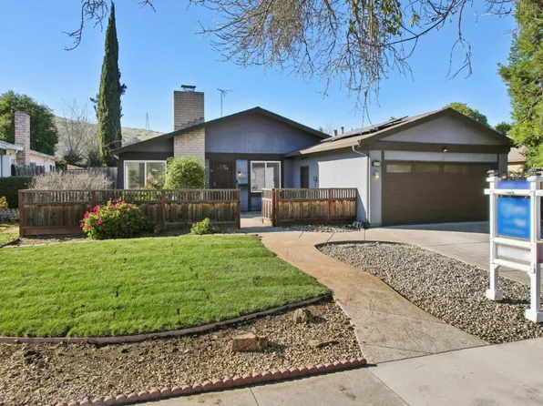 315 Vineyard Dr, San Jose, CA 95119