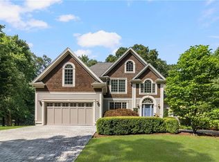 68 Great Rd, East Greenwich, RI 02818