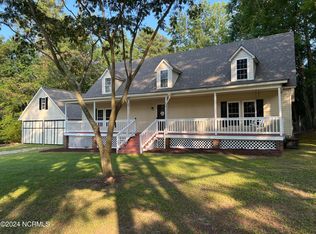 1434 Lizzard Slip Rd, Washington, NC 27889