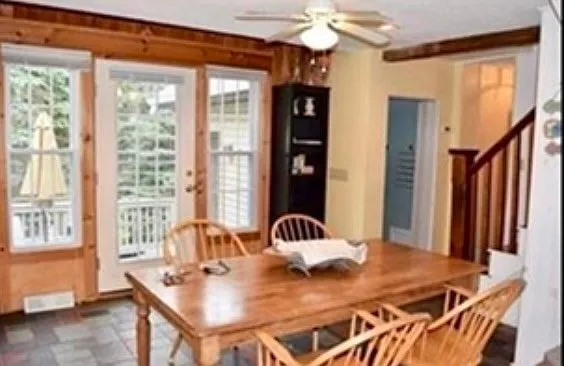 4 bed, 2.0 bath, 1724 sqft, $2,000 — Photo 2