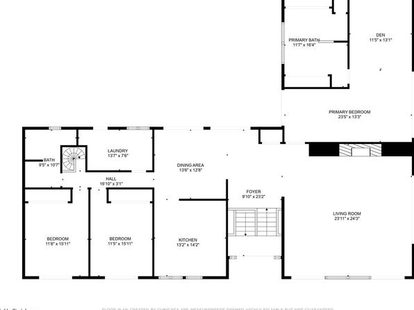 1379 Mockingbird Dr, Kent, OH 44240