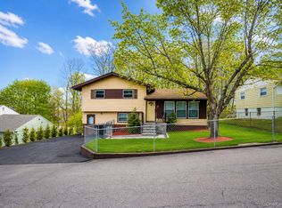 74 Nelshore Drive, Thompsonville, NY 12701