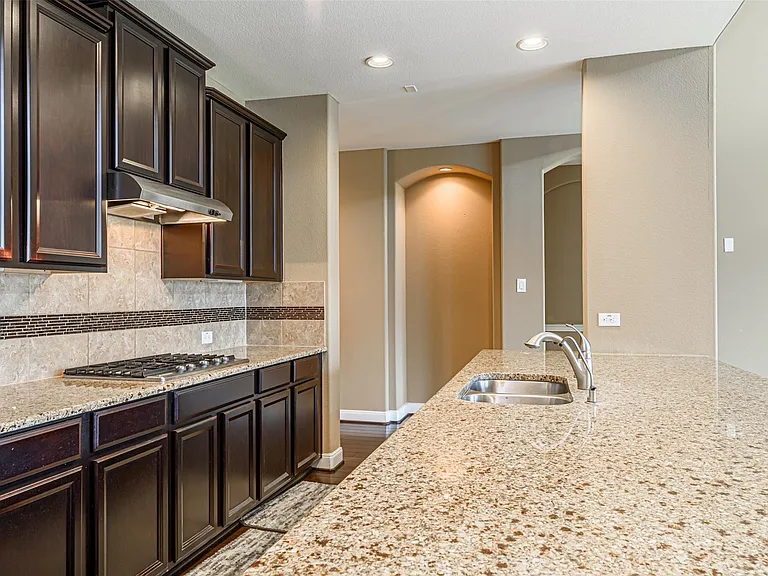 4607 Rockton Hills Ln — Photo 16