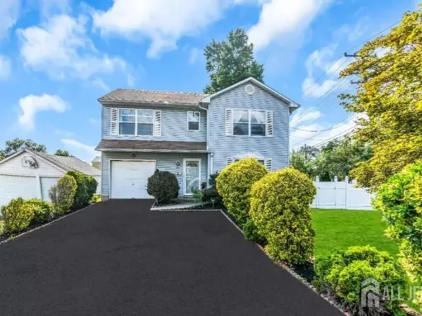 202 Prospect Ave, Dunellen, NJ 08812