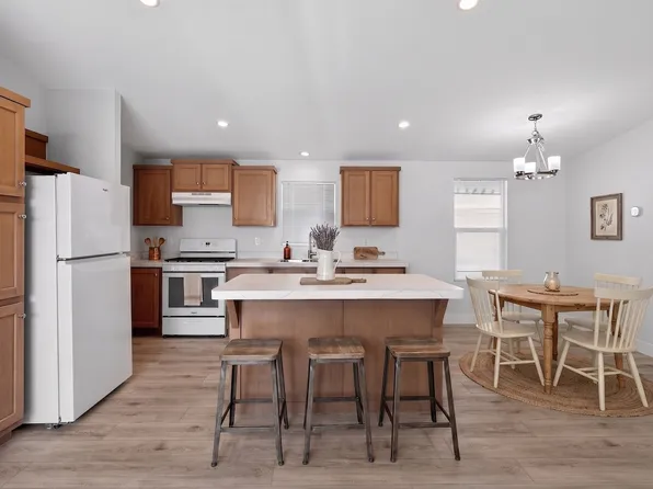 2042 Girard St Space 19, Delano, CA 93215