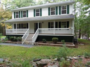 209 Doolan Rd, Dingmans Ferry, PA 18328