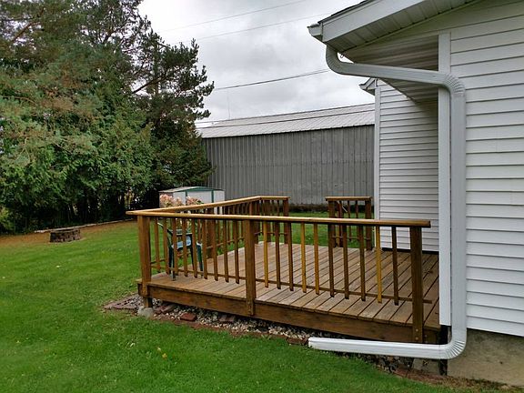 4th image of 121 E Swift Ave