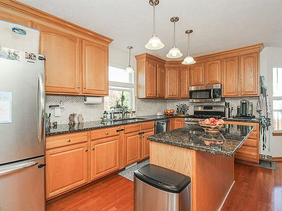 2nd image of 177 Halifax Ln