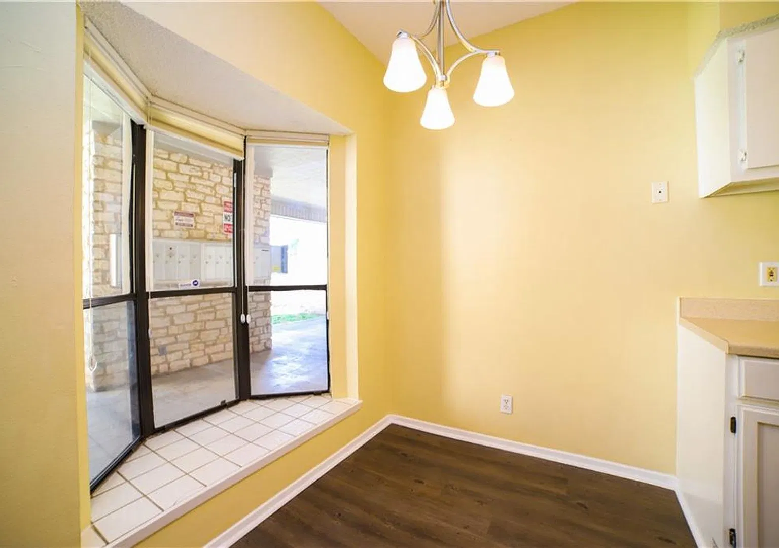 Salado Place #103 — Photo 4