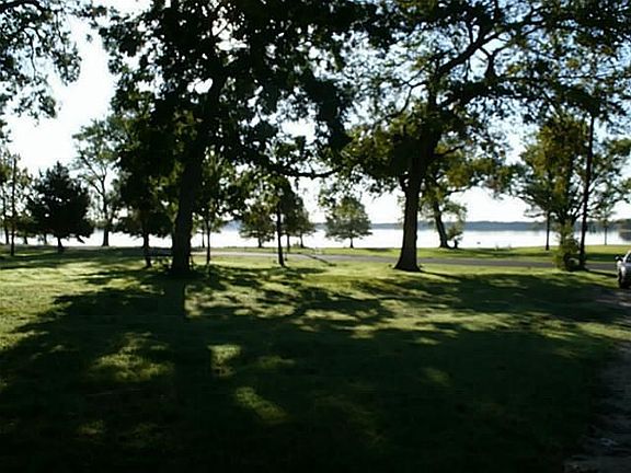 4th image of 9620 Watercress Dr