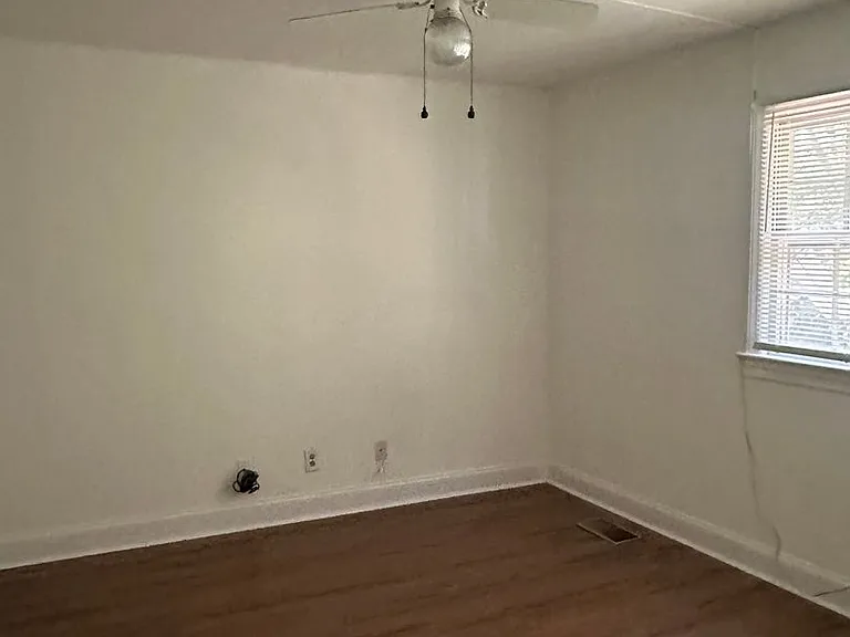 2831 E Tully Sq #B — Photo 10