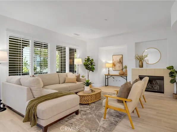 128 Talmadge, Irvine, CA 92602