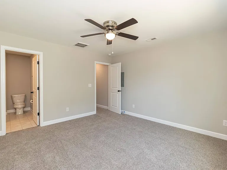428 N Allen Rd — Photo 15