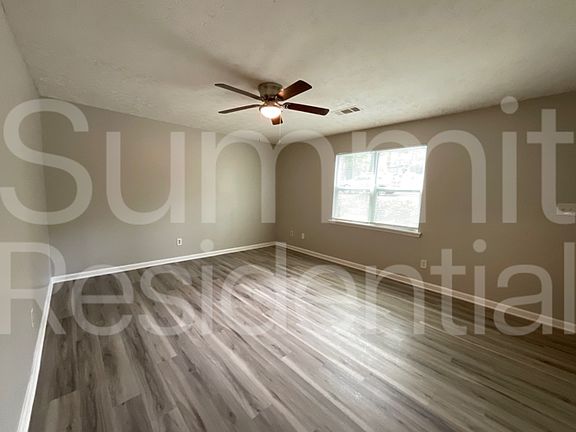 3rd image of 5950 Stonewall Dr APT 2
