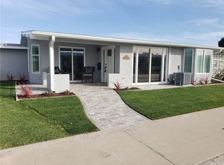 1660 Monterey Rd APT 9L, Seal Beach, CA 90740