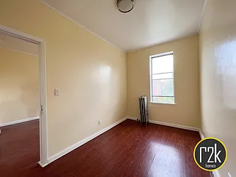 Rented by Realty 2000 Corp