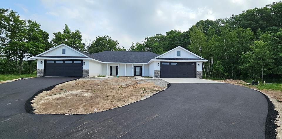 1st image of 4509 Crooked Stick Ct Unit 614