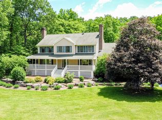 260 Windy Pine Dr, Winchester, VA 22603