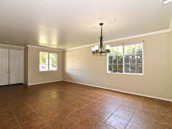 4th image of 5835 Brentwood Pl