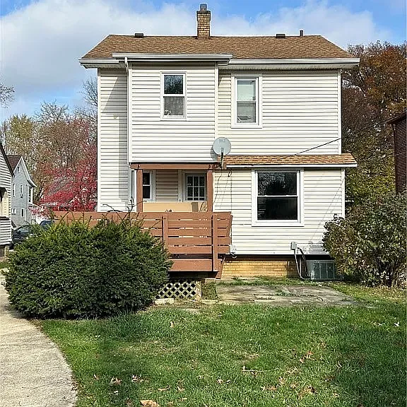 7601 Jameson Rd — Photo 2
