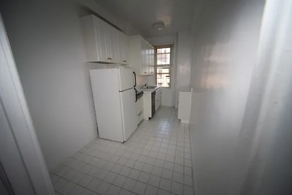 Rented by Alta Real Estate | media 17