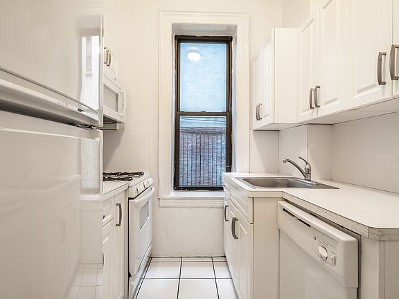 5th image of 191 Claremont Ave #2/1