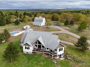 51380 Puuri Rd, Atlantic Mine, MI 49905