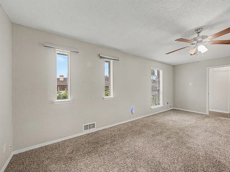 5019 Blanchard Dr — Photo 22