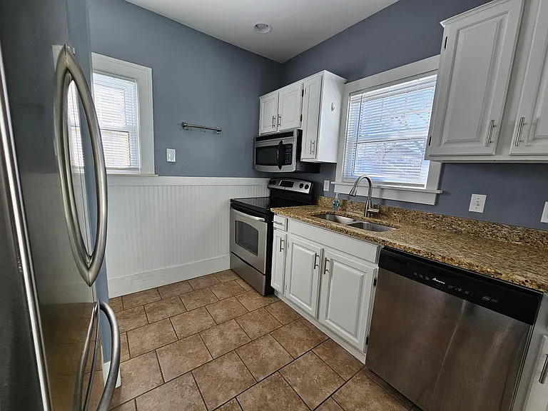 310 S Connecticut Ave — Photo 8