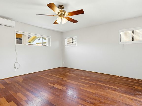 4th image of 7330 Colony Rd #B