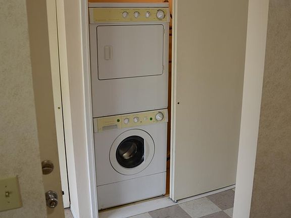 5th image of 2104 N Garland Ave APT 6