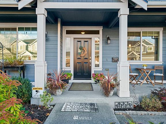 5th image of 17612 28th Avenue Ct E