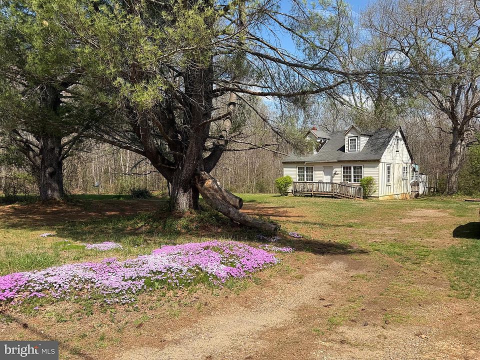 1st image of 10737 Robert E Lee Dr