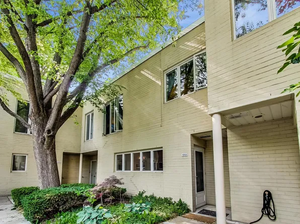 1052 S Plymouth Ct #415, Chicago, IL 60605