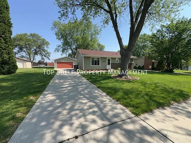 5234 Jennifer Dr — Photo 1