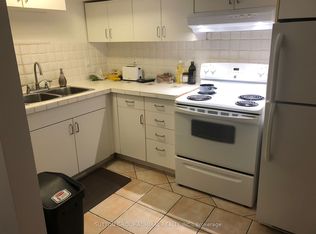 335 Palmerston Blvd #BASEMENT, Toronto, ON M6G 2N5