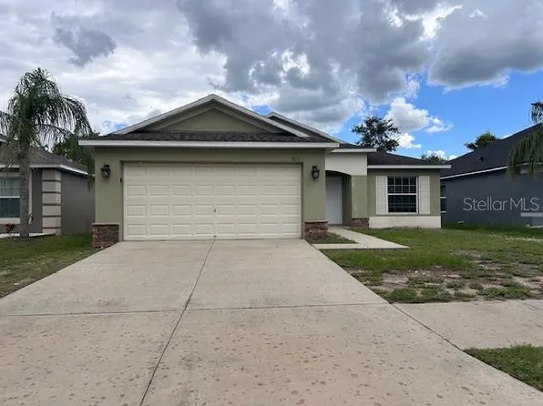 8111 Alamosa Wood Ave, Ruskin, FL 33573
