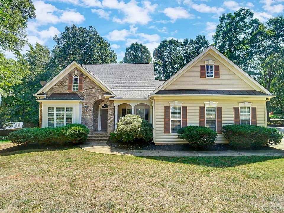 1st image of 2188 Night Hawk Dr