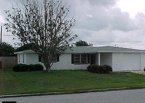 1st image of 3844 Beechwood Dr