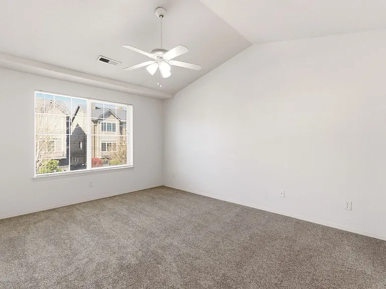 2322 NW 168th Pl — Photo 24