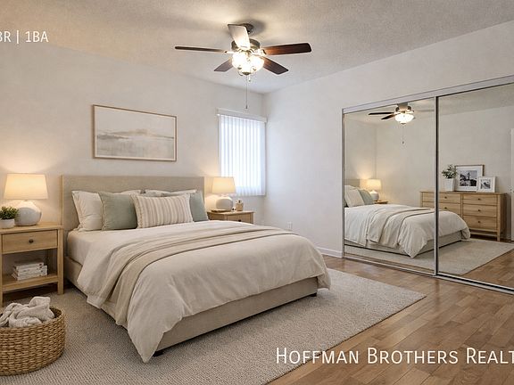 3rd image of 1808 N Harvard Blvd APT 17