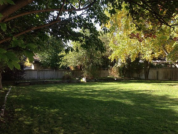 4th image of 2115 Enell St