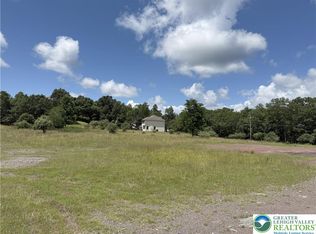 Timber Hill Rd, Henryville, PA 18332